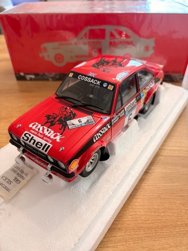Minichamps ford escort - 1/18,